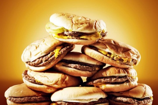 Pile-Of-Fast-Food-Cheese-Hamburgers